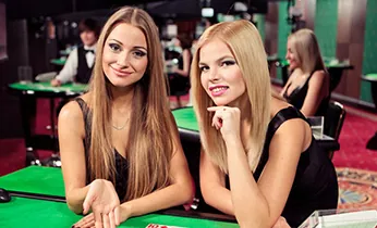 Đội ngũ chuyên gia fa8bet code